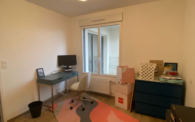 
Appartement T3 en hyper centre de Liffré !
 - Photo 2