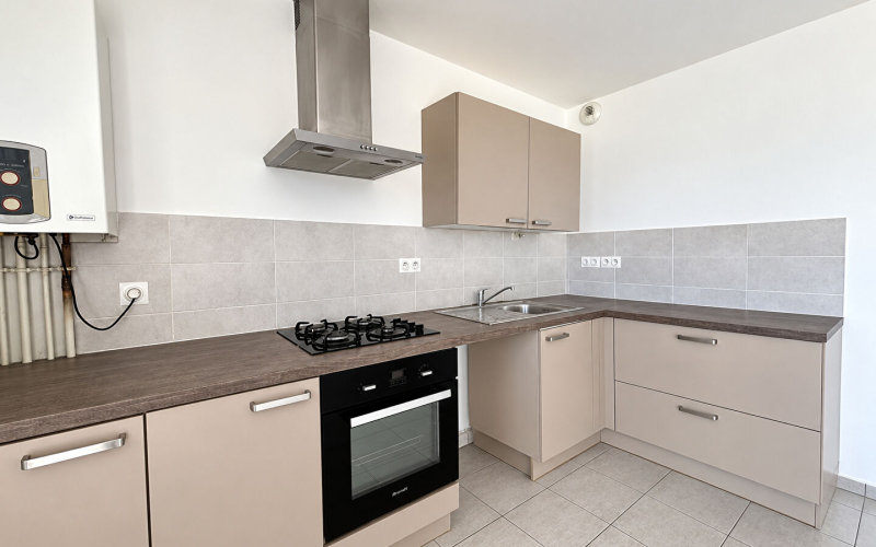 
ACIGNE - Appartement en RDC avec terrasse
 - Photo 2
