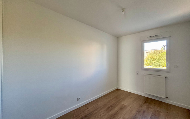 
ACIGNE - Appartement en RDC avec terrasse
 - Photo 5