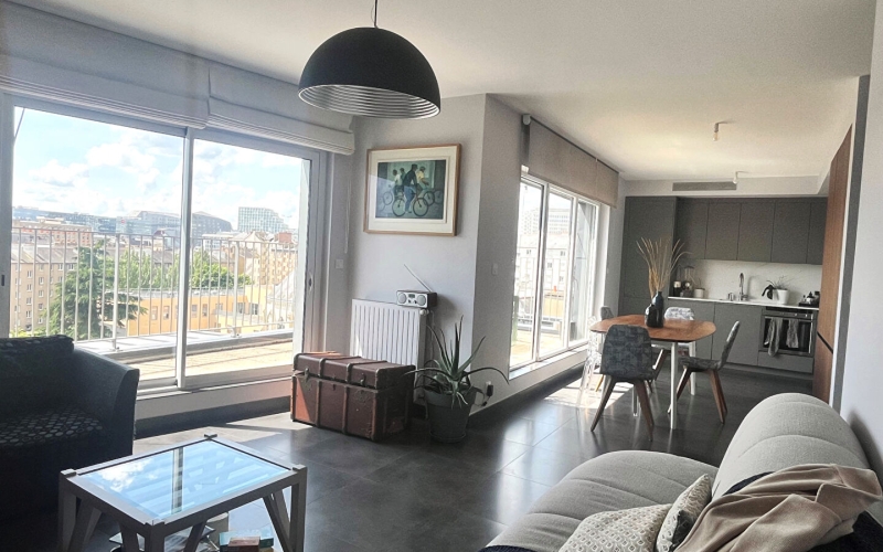 Coup De Coeur ! Quartier St Helier, sublime Appartement terrasse d'environ 116 m2
- Photo 1