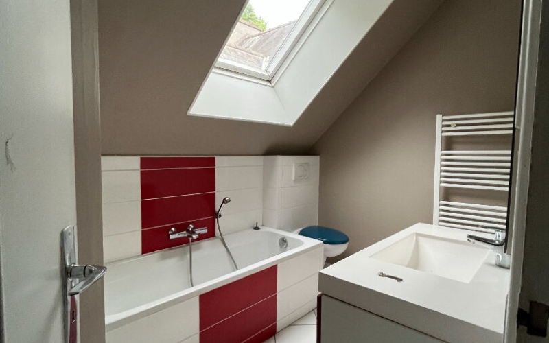
Maison d'environ 120m² au Nord d'Avranches
 - Photo 7