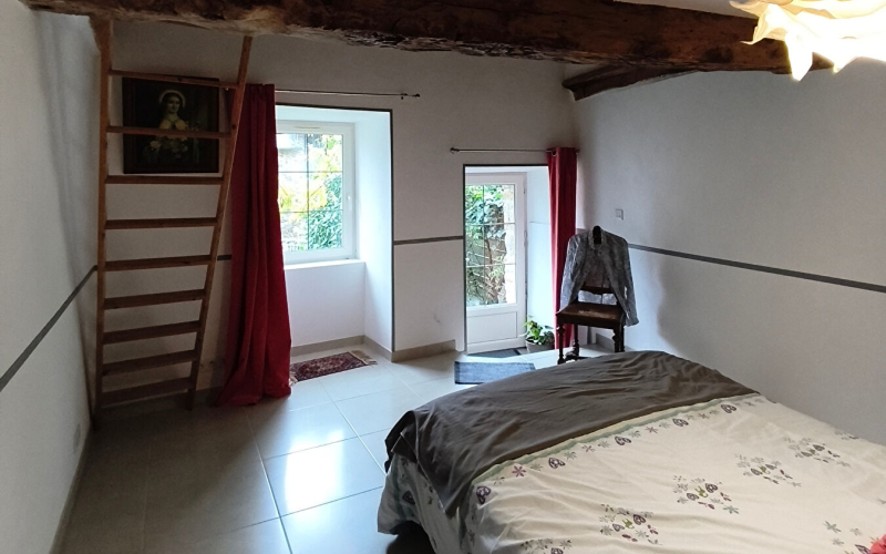 
Propriété rurale sur plus de 3 ha.
 - Photo 11