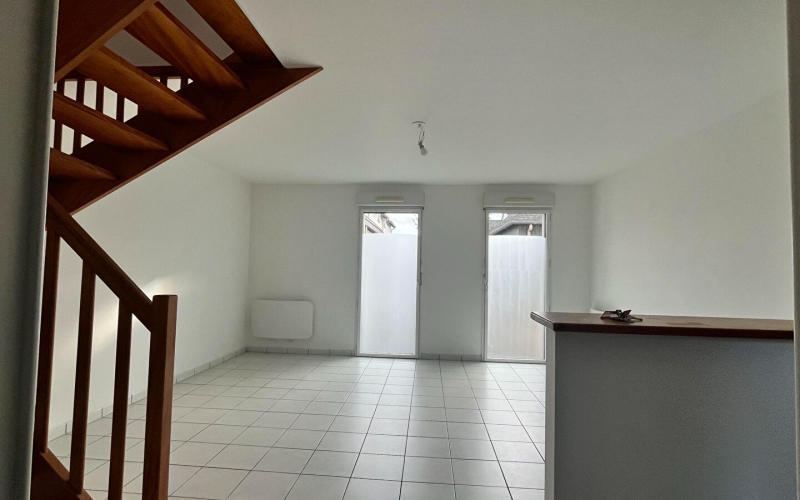 Chartres De Bretagne centre jolie maison de 3 pièces
- Photo 9