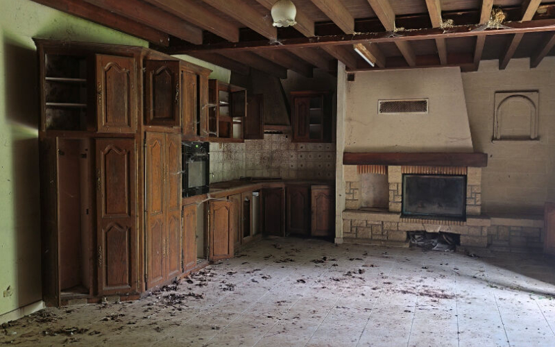 
Longère à rénover Mézières sur Couesnon !
 - Photo 4