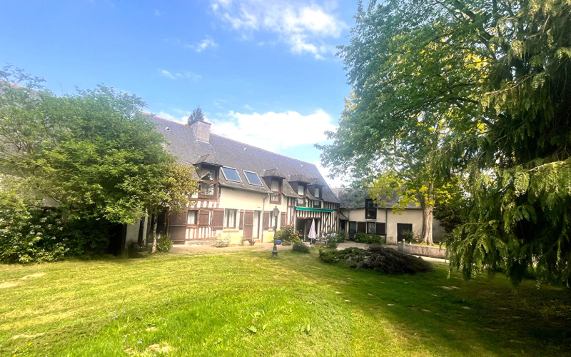 
Saint Grégoire superbe propriété de caractère sur 4000 m² de terrain
 - Photo 2