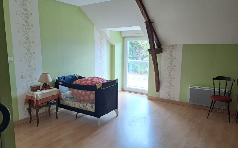 
Maison sur un terrain de 9700m² .
 - Photo 8