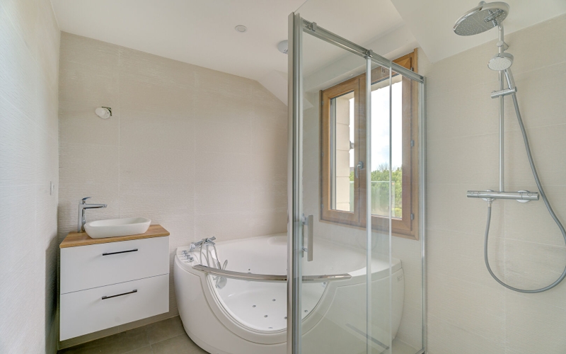 Saint-Lunaire, villa balnéaire de 7 pièces - 180 m2.
- Photo 12