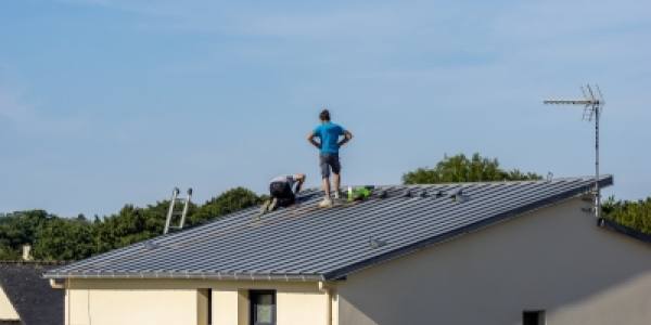 Comment le gouvernement entend lutter contre le démarchage abusif dans le secteur de la rénovation énergétique ?